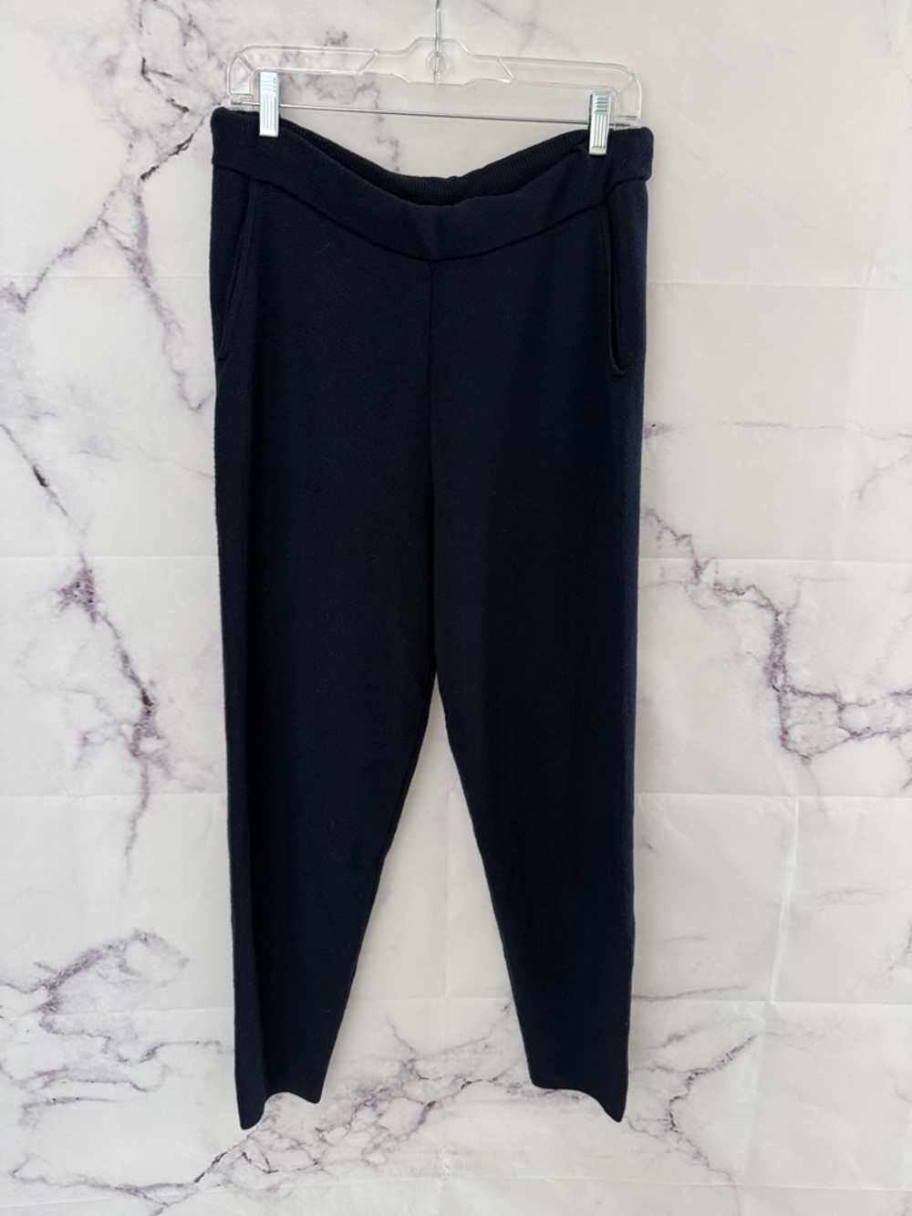 Banana Republic navy Knit merino wool Pants size medium